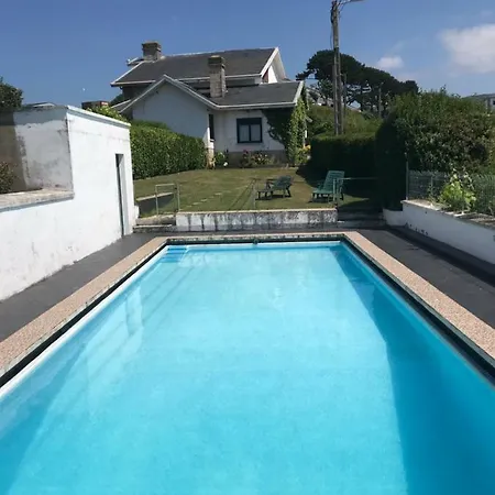 Impresionante Casa Con Piscina Y Vistas Unicas *