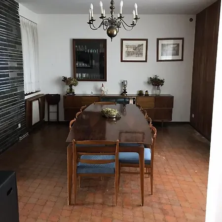 Impresionante Casa Con Piscina Y Vistas Unicas Hébergement de vacances *