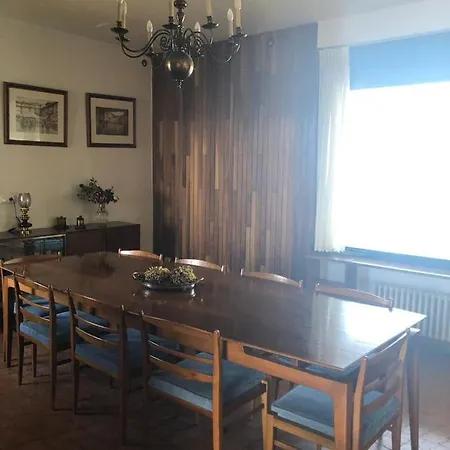 Impresionante Casa Con Piscina Y Vistas Unicas Hébergement de vacances *